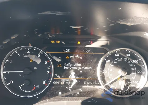 2025 Mitsubishi Outlander Se 2.5 S-Awc z USA, uszkodzony, nr VIN JA4J4VA86SZ023219